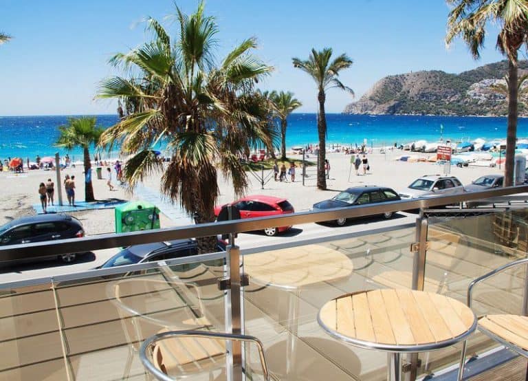 Hostal Boutique La Caleta Bay sunweb