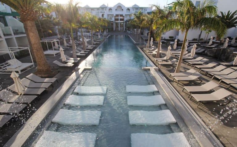 Hotel Barcélo Teguise Beach
